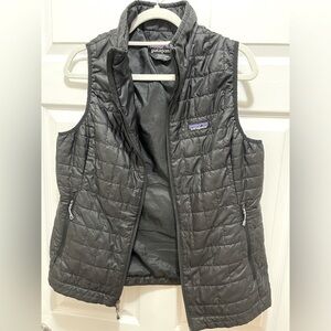 Patagonia Women’s Black Nano Puff Vest - Size Large